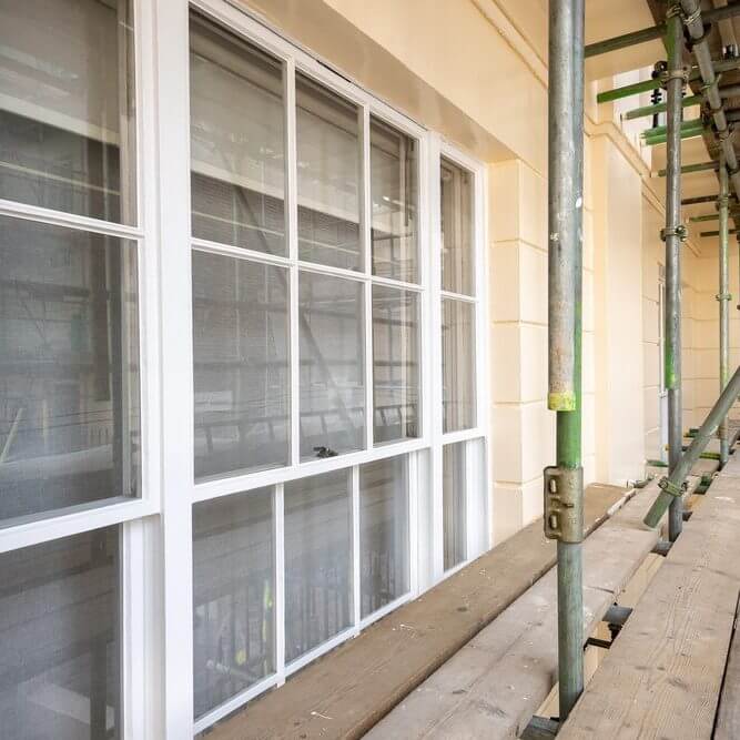 Regents-Park-Decoration-And-Externals